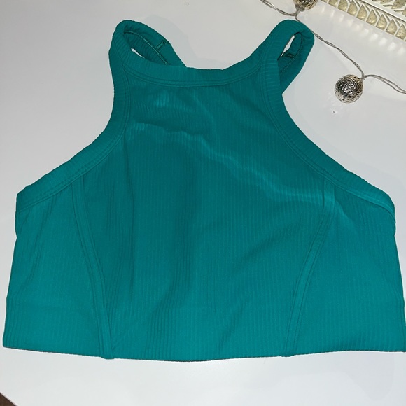 Lululemon sports bra - Picture 1 of 3
